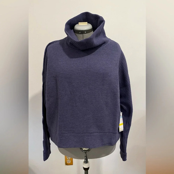 NWT Zella All Day Pullover Size Large - Picture 2 of 10